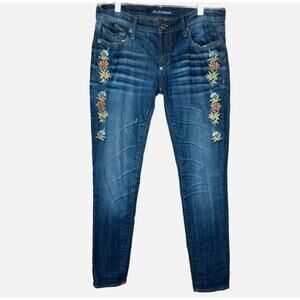 Driftwood Embroidered Floral Denim Skinny Low Rise Jeans